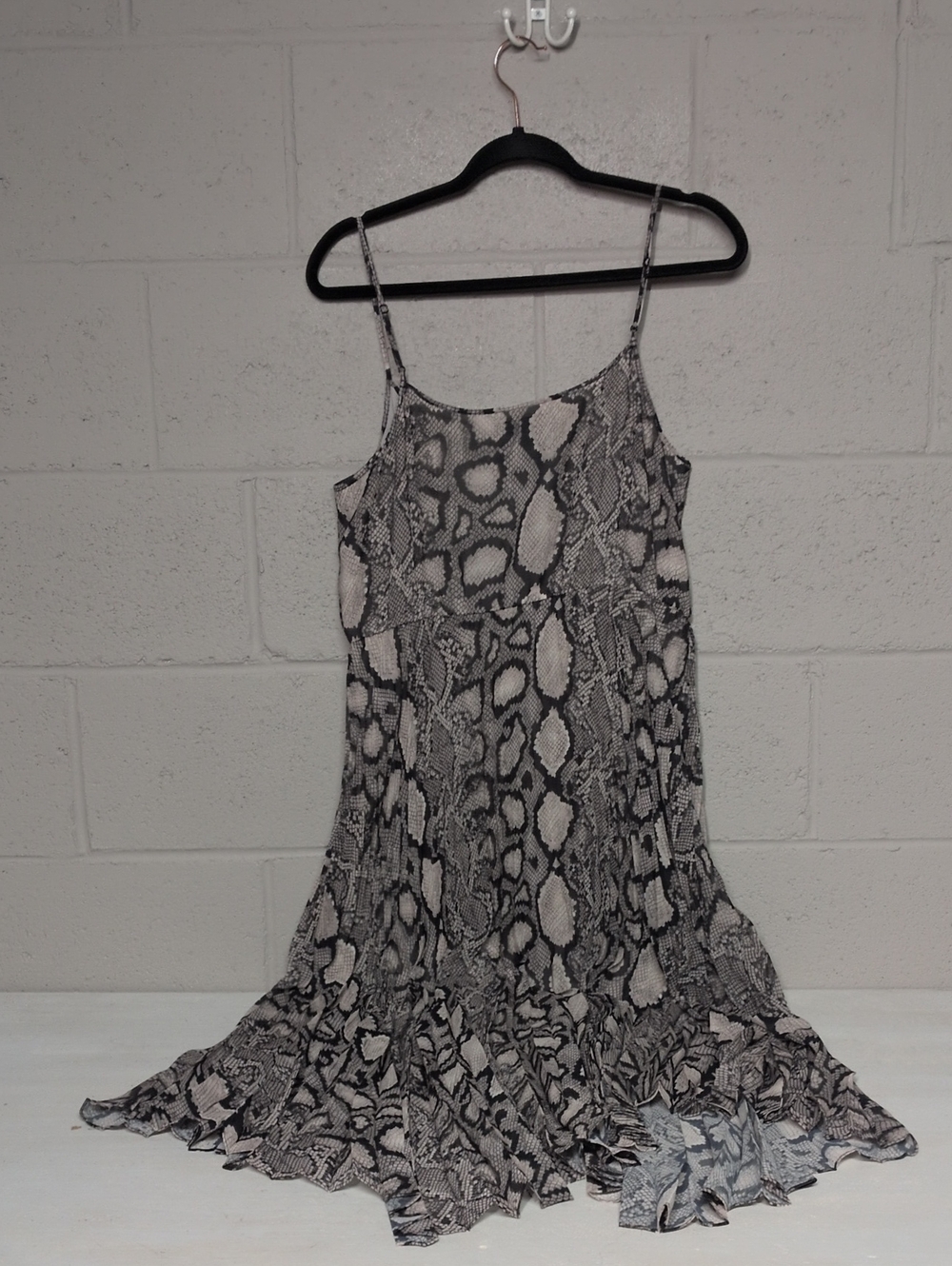 NWT AllSaints Donatella Dress Large Snake Print Midi Sweater Dress Quiet Luxury - Picture 15 of 16
